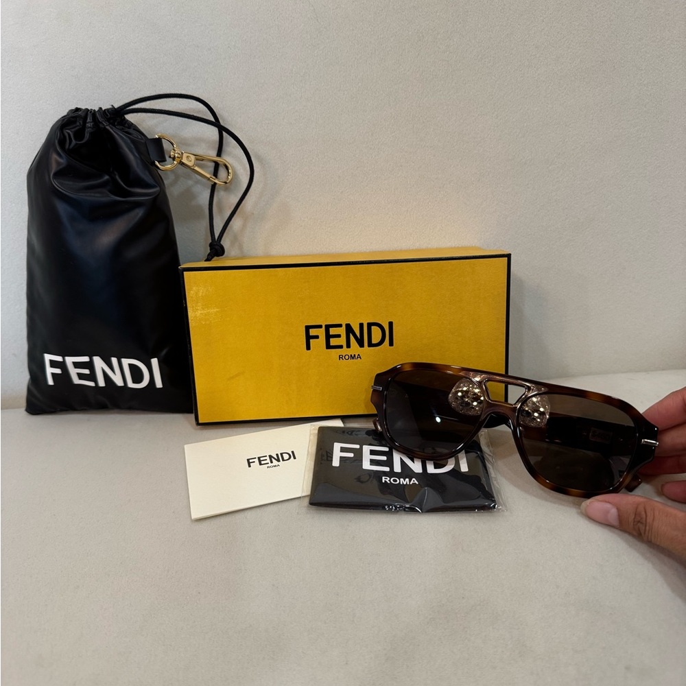 Fendi Brown Sunglasses Luxurious Accessories